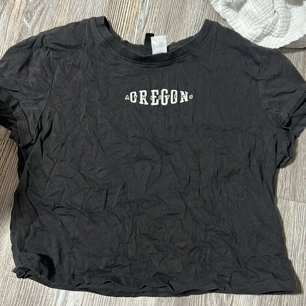oregon crop top